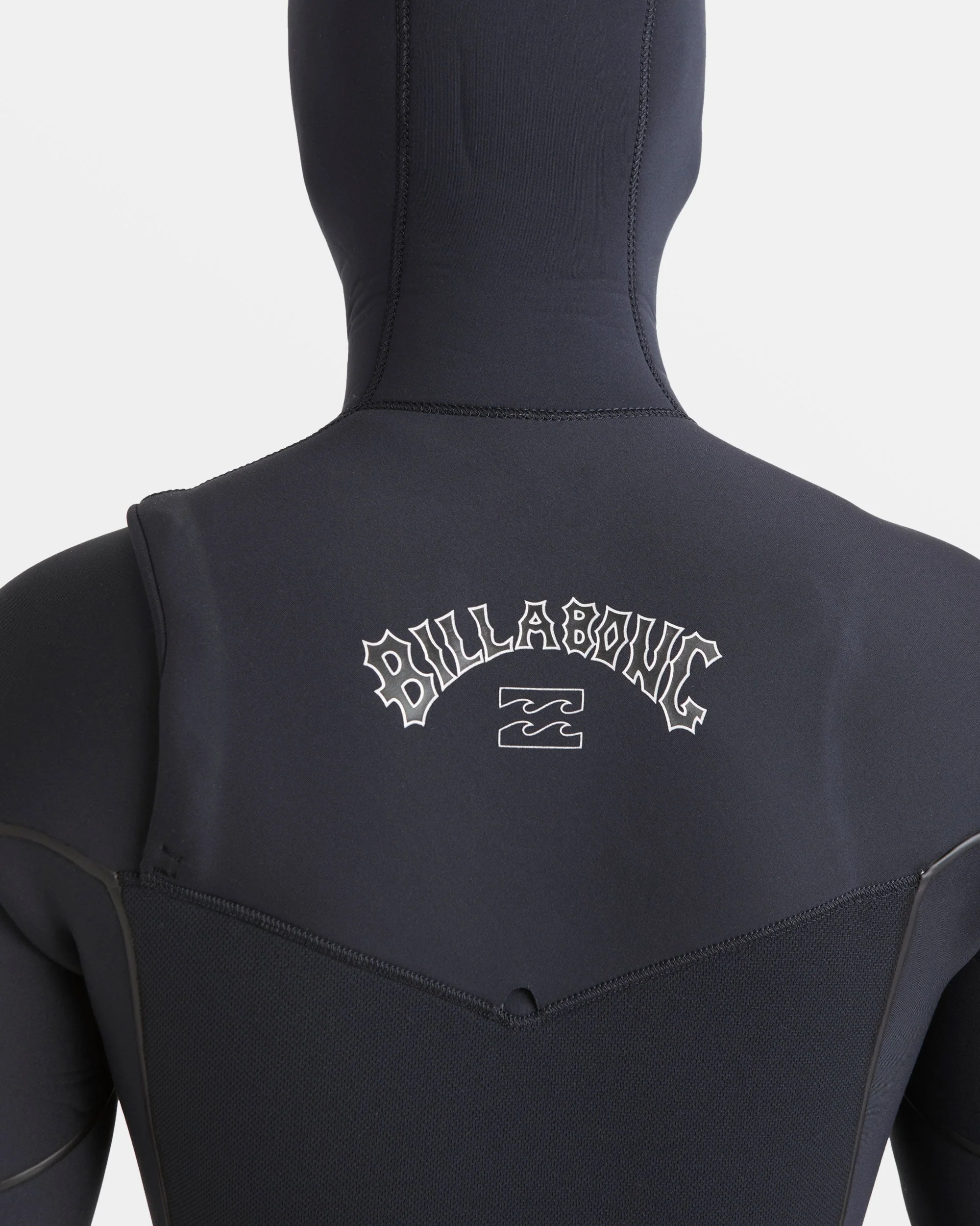 6/5mm Furnace Natural Upcycler Welded Chest Zip Wetsuit - Black - Image 4