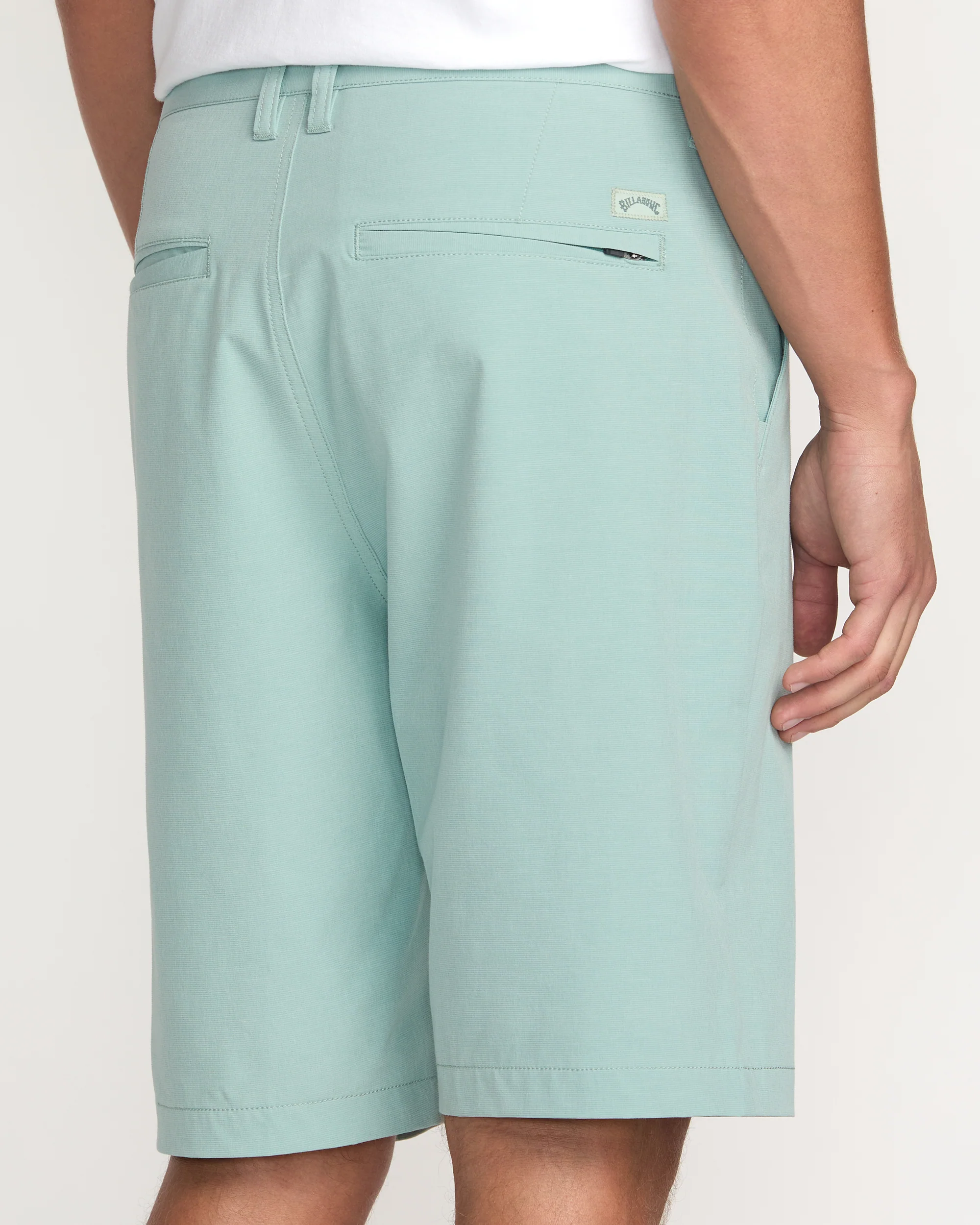 Crossfire Submersible 21" Hybrid Shorts - Seafoam - Image 7