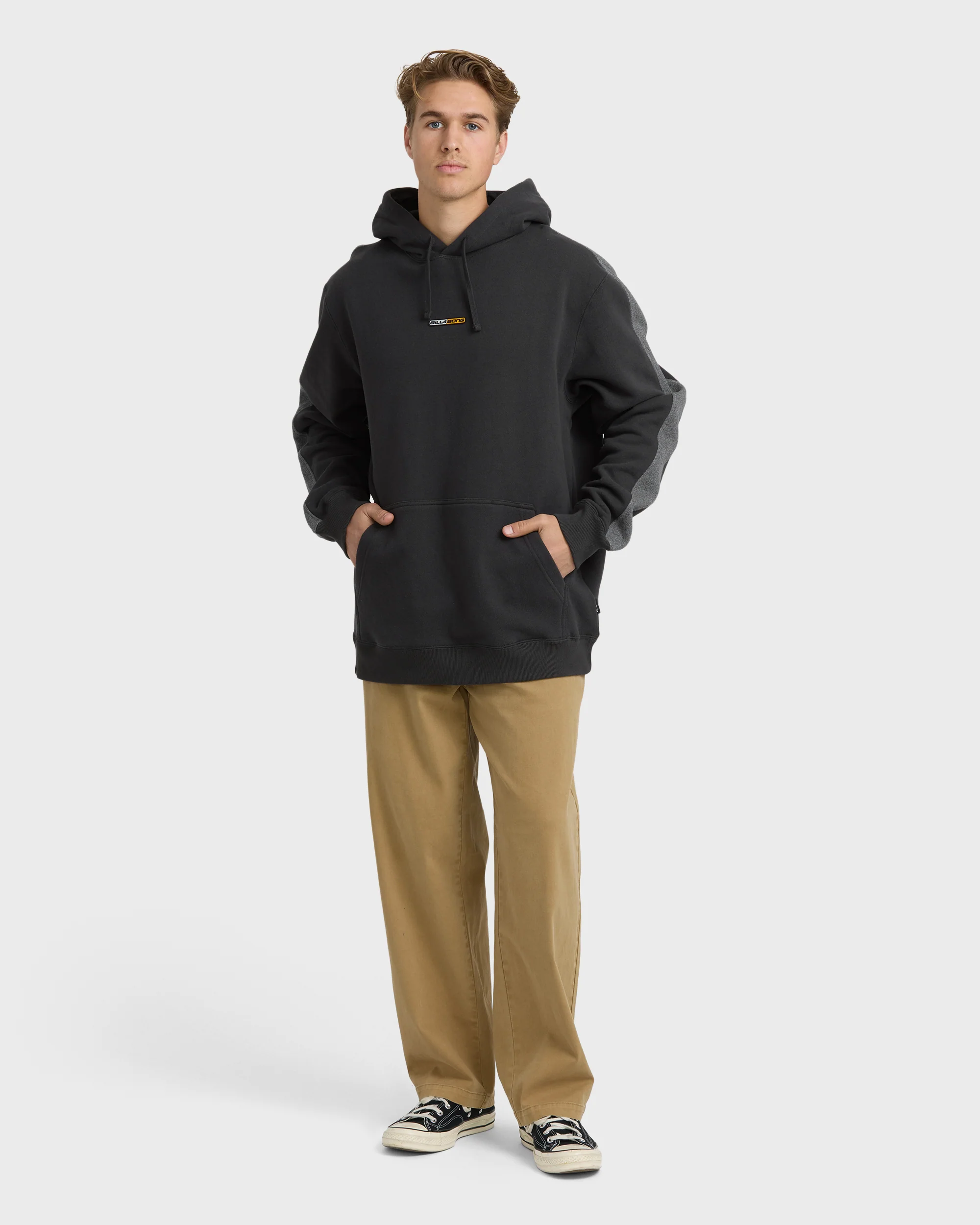 Iconic Sweatshirt - Washed Black - Image 3