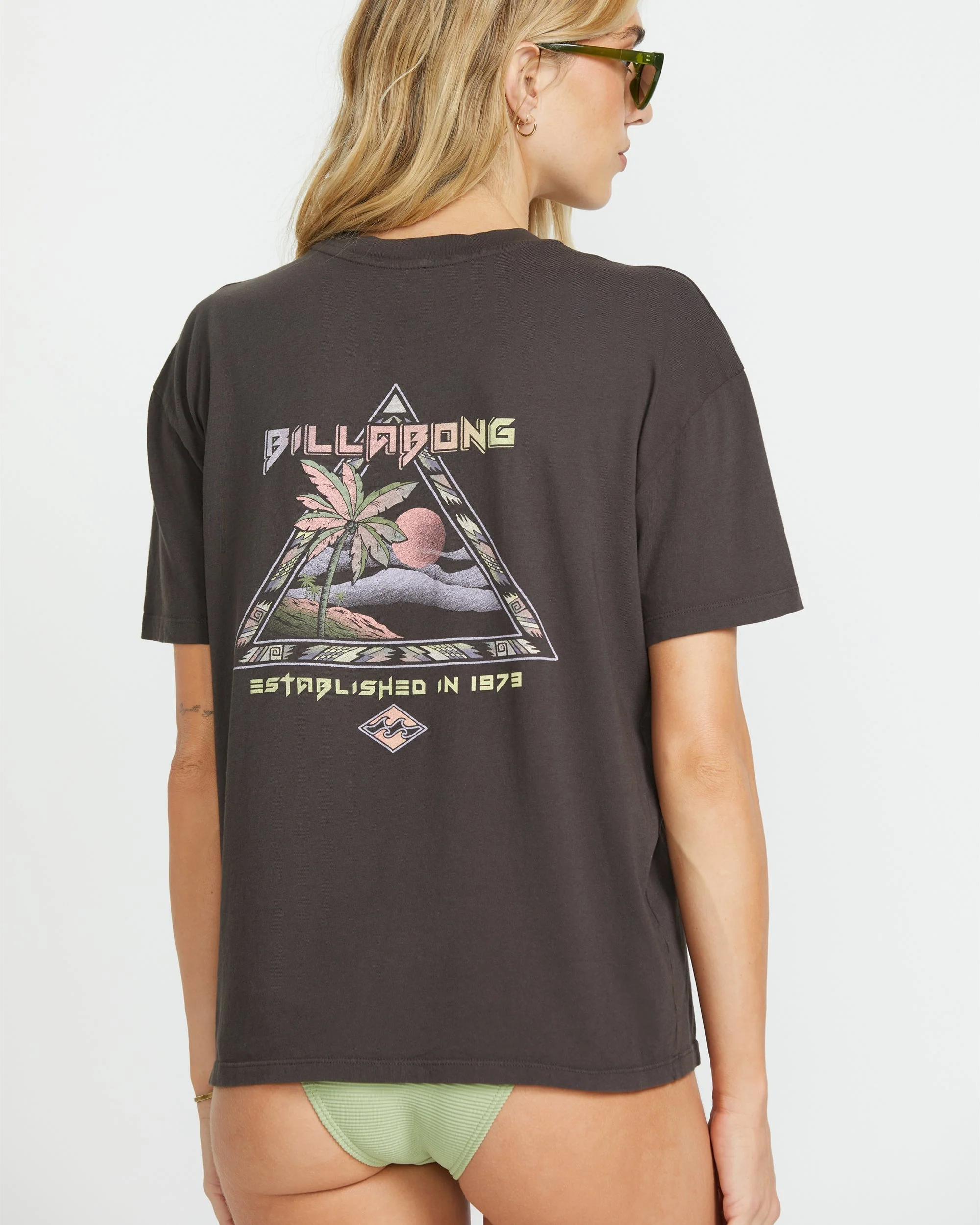 Retro Surfin Tee - Off Black - Image 5