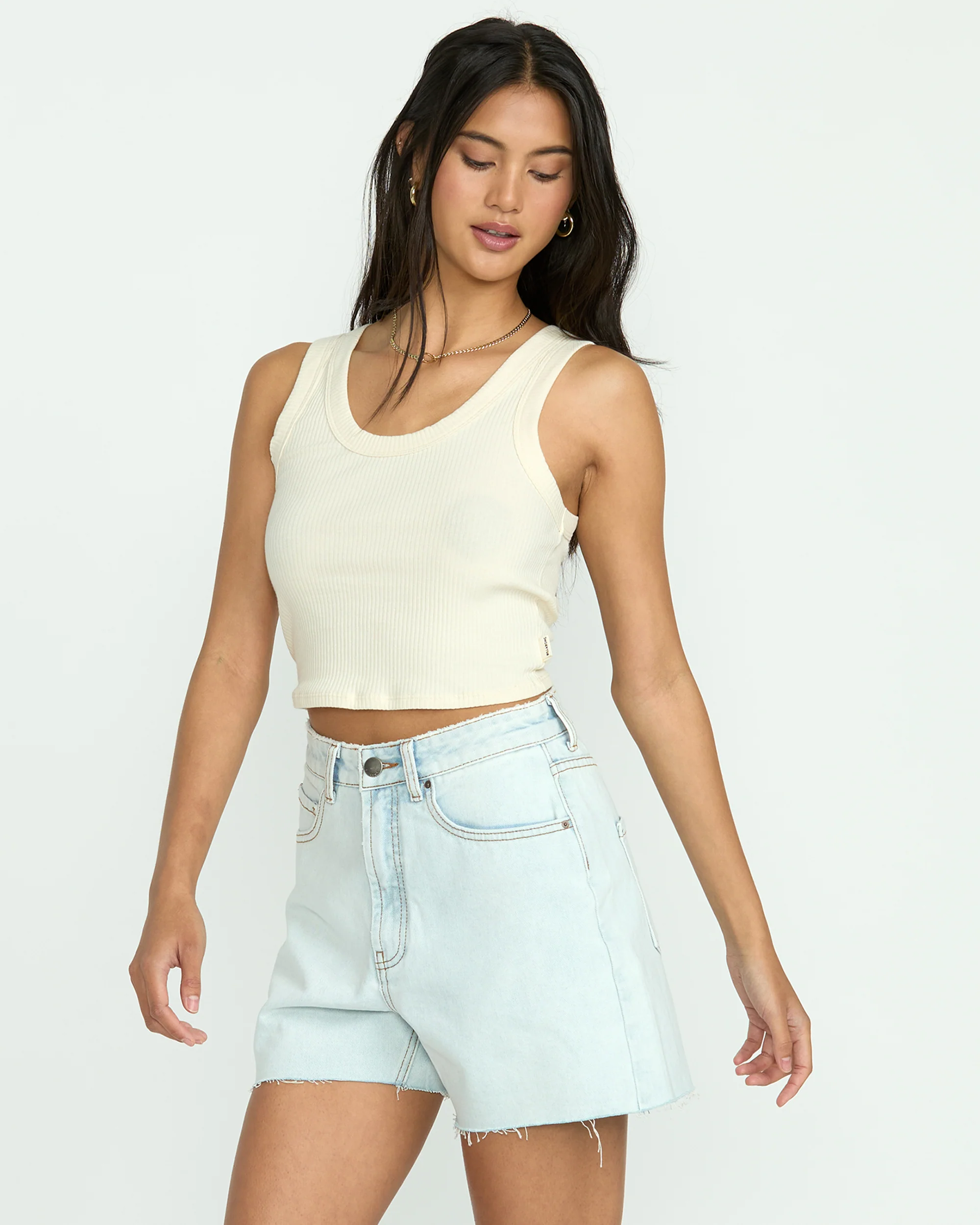 Riley Cut-Off Denim Shorts - Acid Wash - Image 6