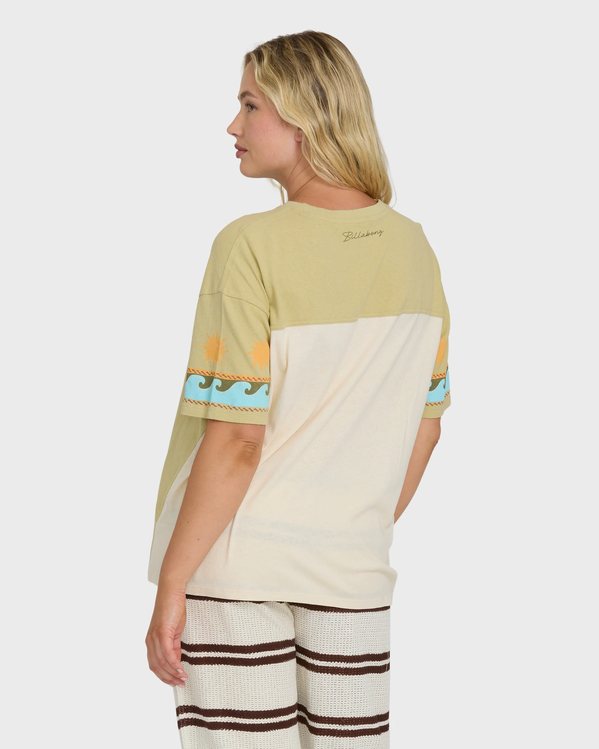 Split Palm Short Sleeve T-Shirt - White Cap - Image 4